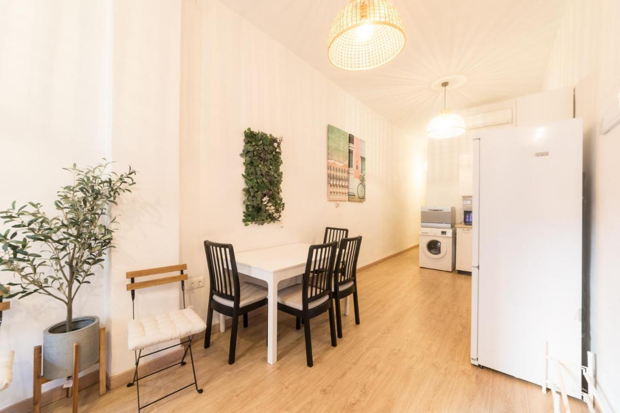 Moonkey - Apartamento Plaza San Antonio لقنت المظهر الخارجي الصورة